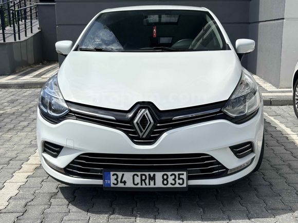 81.000 km de değişensiz ful servis bakımlı  turbolu memurdan.