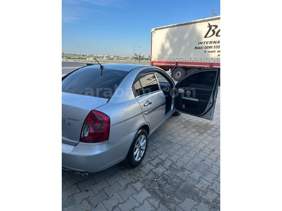 Sahibinden Hyundai Accent Era 1.4 Team 2010 Model