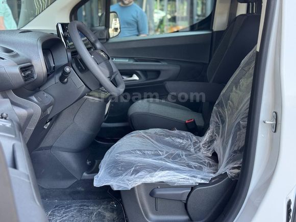 E-ROTA { 2026 SIFIR OPEL COMBO ESSENTIAL }