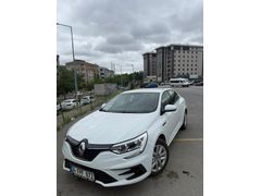 Sahibinden Renault Megane 1.3 TCe Joy 2022 Model