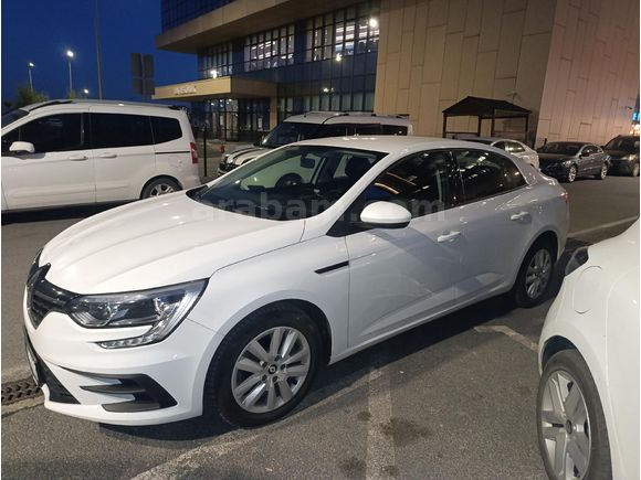 Sahibinden Renault Megane 1.3 TCe Joy 2022 Model