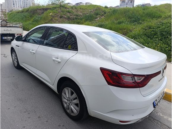 Sahibinden Renault Megane 1.3 TCe Joy 2022 Model