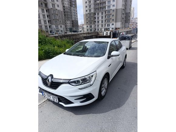 Sahibinden Renault Megane 1.3 TCe Joy 2022 Model