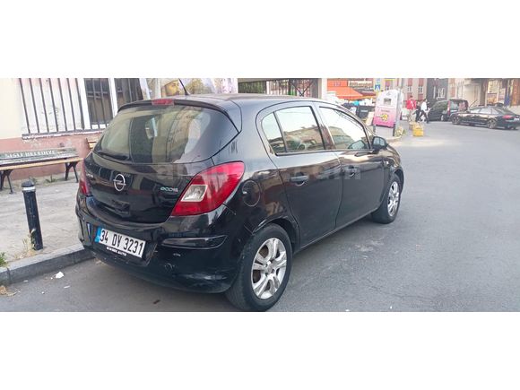 İlk sahibinden Opel Corsa 1.3 CDTI  2010 Model  Siyah