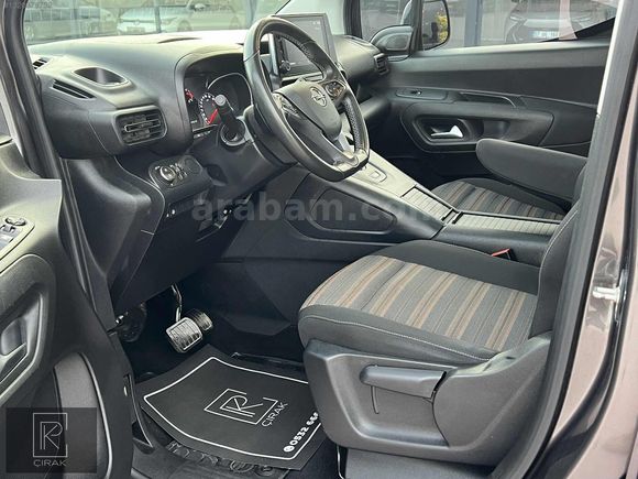 ÇIRAK'TAN 2023 HATASIZ CAM TAVAN 1.5 COMBO ULTİMATE 28.000 KMDE_