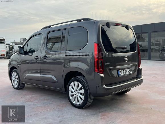 ÇIRAK'TAN 2023 HATASIZ CAM TAVAN 1.5 COMBO ULTİMATE 28.000 KMDE_