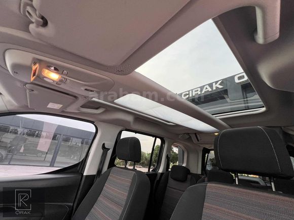 ÇIRAK'TAN 2023 HATASIZ CAM TAVAN 1.5 COMBO ULTİMATE 28.000 KMDE_