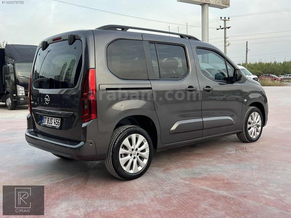 ÇIRAK'TAN 2023 HATASIZ CAM TAVAN 1.5 COMBO ULTİMATE 28.000 KMDE_