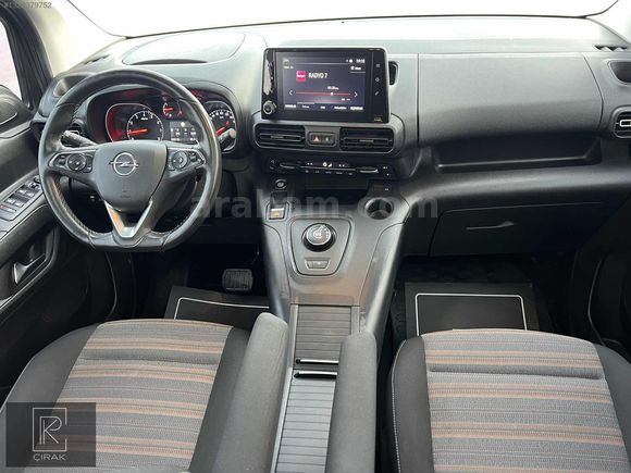 ÇIRAK'TAN 2023 HATASIZ CAM TAVAN 1.5 COMBO ULTİMATE 28.000 KMDE_