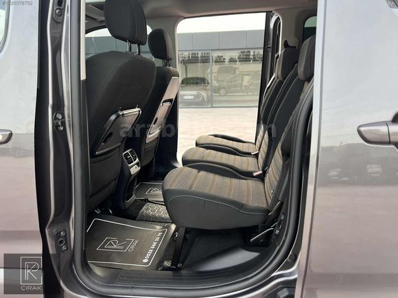 ÇIRAK'TAN 2023 HATASIZ CAM TAVAN 1.5 COMBO ULTİMATE 28.000 KMDE_