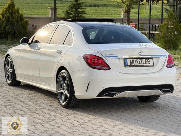 2017 Boyasız 64Km Mercedes C200d Amg İmza Seri Cam Tavan+G.Görüş
