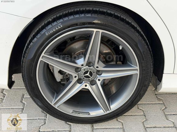 2017 Boyasız 64Km Mercedes C200d Amg İmza Seri Cam Tavan+G.Görüş