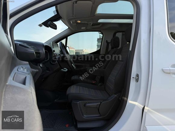 HATASIZ COMBO 1.5 D OTOMATİK FULL+FULL ULTİMATE CAM TAVAN 50 KM