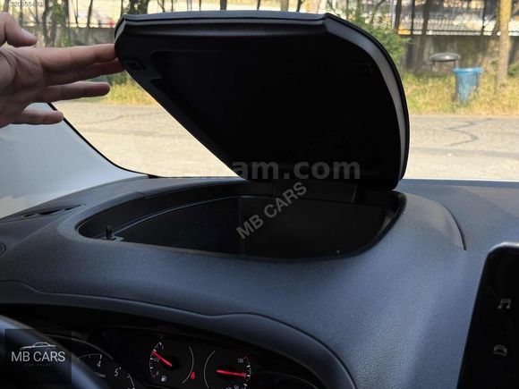 HATASIZ COMBO 1.5 D OTOMATİK FULL+FULL ULTİMATE CAM TAVAN 50 KM