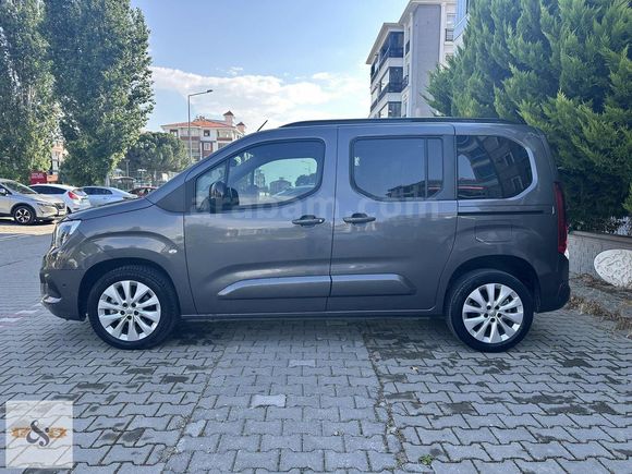 F&S OTOMOTİV'DEN 2023 OPEL COMBO 1.5 D ULTİMATE 78.000KM BOYASIZ