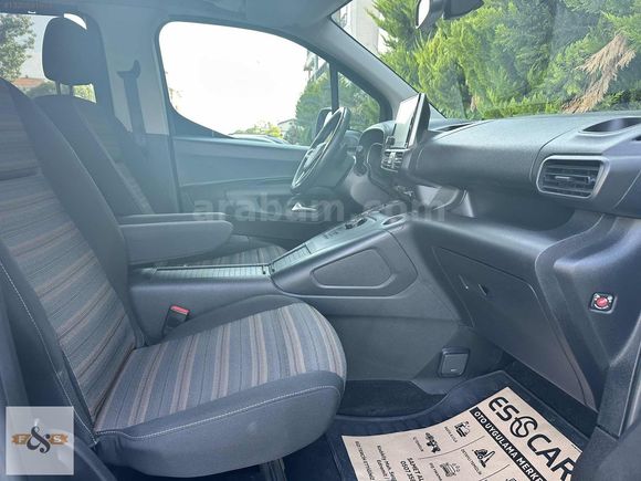 F&S OTOMOTİV'DEN 2023 OPEL COMBO 1.5 D ULTİMATE 78.000KM BOYASIZ