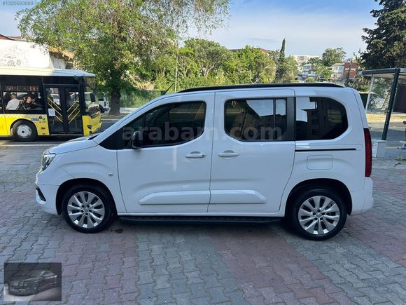 2024 OPEL COMBO ELEGANCE DİZEL OTOMATİK HATASIZ BOYASIZ