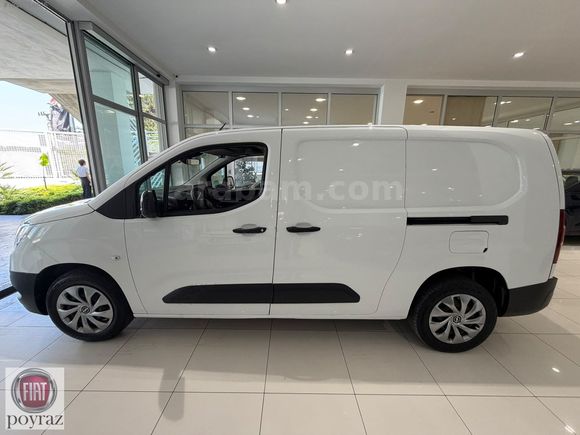 FİAT POYRAZ'DAN %0,69 FAİZLE OPEL COMBO CARGO 1.5 EDITION MT6