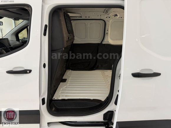 FİAT POYRAZ'DAN %0,69 FAİZLE OPEL COMBO CARGO 1.5 EDITION MT6