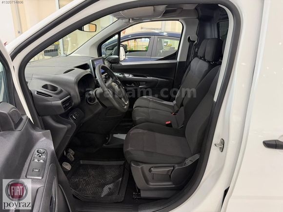 FİAT POYRAZ'DAN %0,69 FAİZLE OPEL COMBO CARGO 1.5 EDITION MT6
