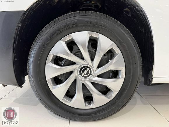 FİAT POYRAZ'DAN %0,69 FAİZLE OPEL COMBO CARGO 1.5 EDITION MT6