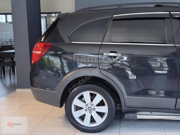 ÖZDEMİR''2011 CHEVROLET CAPTİVA 2.0D LT HİGH 7 142000KM BOYASIZ