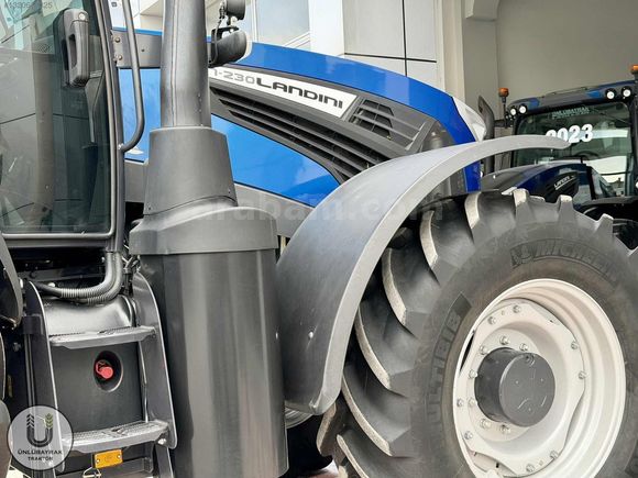 ÜNLÜBAYRAK'tan 2022 LANDİNİ 7-230 Robo-Six (950saat)
