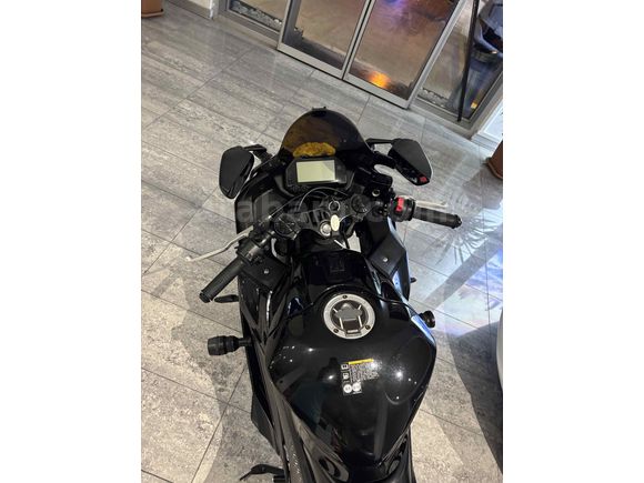 Sahibinden Yamaha YZF R25 ABS 