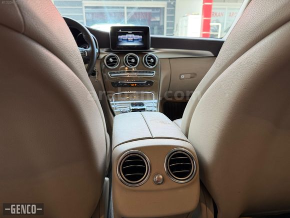 2015 MODEL C200D EXCLUSİVE 7G-TRONİC CAM TAVAN İMZALI SERİ..