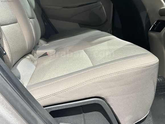 DEHA'dn_HYUNDAİ_TUCSON_1.6 CRDI 4x2_STYL PLUS_SERVİS_BAKIMLI