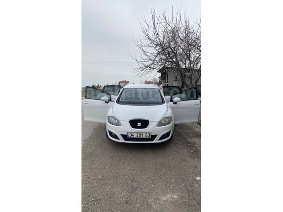 3.Sahibinden elden ele gezmemiş temiz bakımlı otomatik Leon 