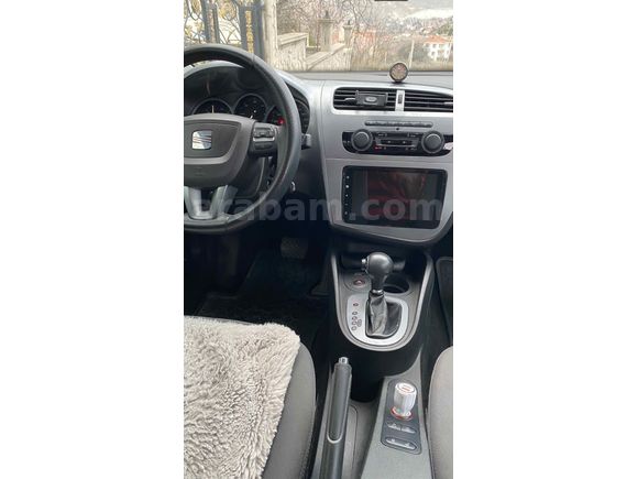 3.Sahibinden elden ele gezmemiş temiz bakımlı otomatik Leon 