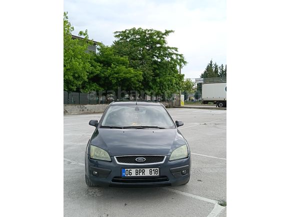 Sahibinden Ford Focus 1.6 TDCi Ghia 2006 Model  280.000 km Lacivert