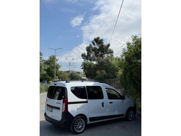 Sahibinden Dacia Dokker 1.5 BlueDCı
“”70BİNDE””  Temiz
