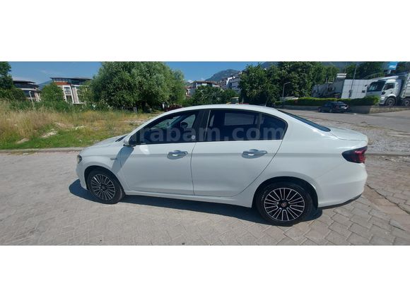 Sahibinden 2023 Model 30.000 km Fiat Egea 1.4 Fire Urban