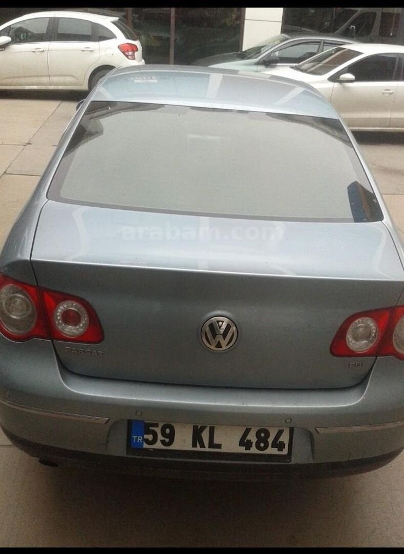 Sahibinden Volkswagen Passat 1.6 FSi Comfortline 2005 Model İstanbul 349.000 km Gri (Gümüş) 2