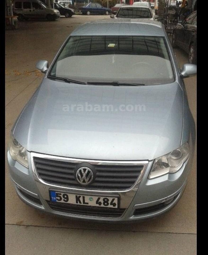 Sahibinden Volkswagen Passat 1.6 FSi Comfortline 2005 Model İstanbul 349.000 km Gri (Gümüş) 1