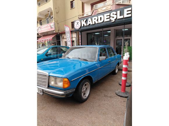Sahibinden Mercedes - Benz E 200 d 1981 Model