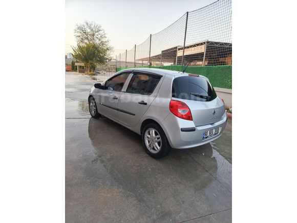 Sahibinden Renault Clio 1.4 Authentique 2006 Model