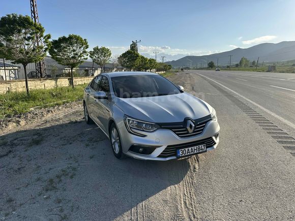 Sahibinden Renault Megane 1.5 dCi Touch 2018 Model 