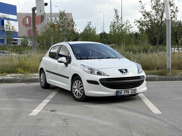 SAHİBİNDEN 178BİN KM HATASIZ 207 1.4HDİ