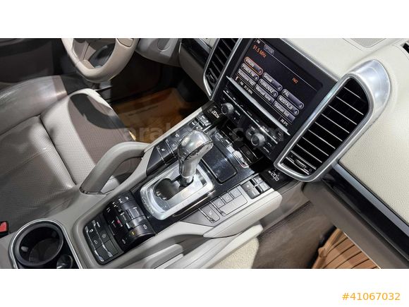 FATİH'TEN 2013 CAYENNE 3.0 HATASIZ 4 KOLTUK ISITMA 4x4 245 HP