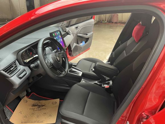 Sahibinden Renault Clio 1.0 TCe Joy 2023 Model 
