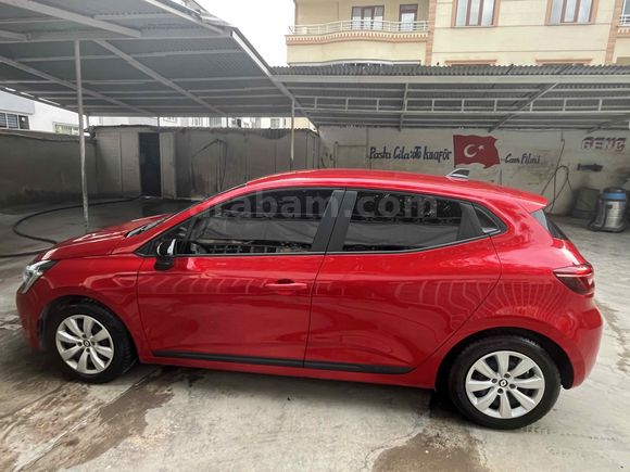 Sahibinden Renault Clio 1.0 TCe Joy 2023 Model 