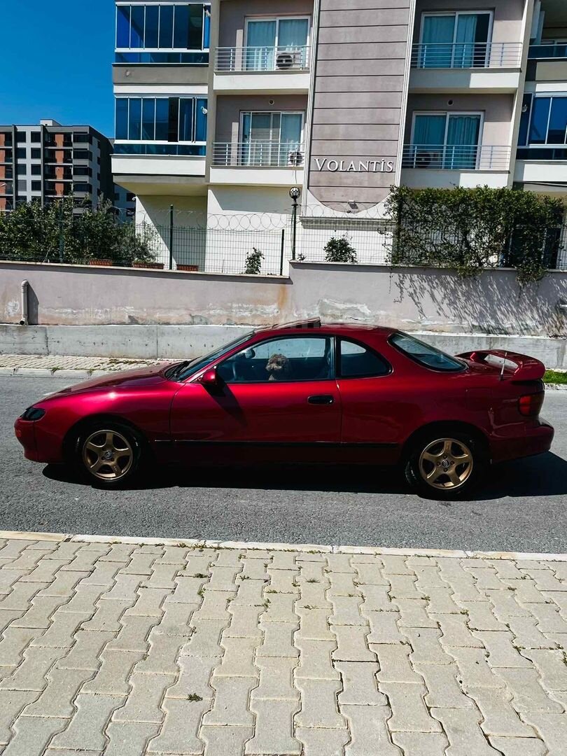 Sahibinden Toyota Celica 2.0 GTi 1991 Model Bursa 173.000 km Kırmızı 6