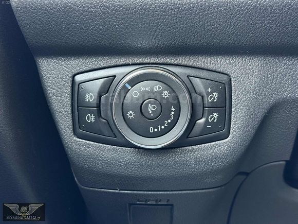 01 SEYMEN'DEN 2022 FORD COURİER-TİTANİUM PLUS - HATASIZ/BOYASIZ!