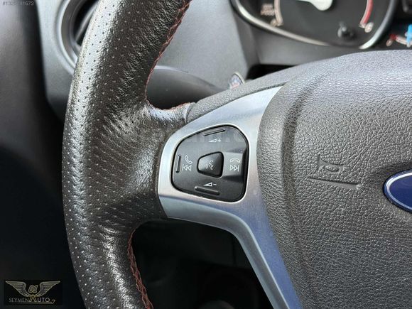 01 SEYMEN'DEN 2022 FORD COURİER-TİTANİUM PLUS - HATASIZ/BOYASIZ!