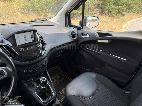 01 SEYMEN'DEN 2022 FORD COURİER-TİTANİUM PLUS - HATASIZ/BOYASIZ!