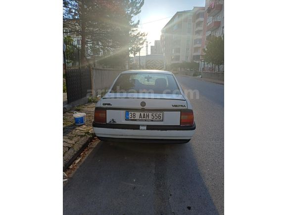 Sahibinden Opel Vectra 1.8 GL 1992 Model