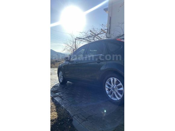 Sahibinden Ford Focus 1.6 Collection 2010 Model 